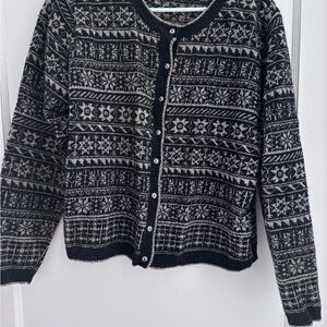 Vintage Gap Wool Black and White Patterned Women's Sweater
